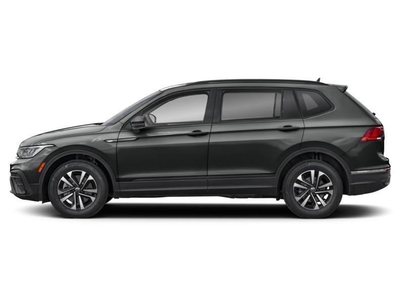 2022 Volkswagen Tiguan Trendline 4MOTION Deep Black Pearl  Shot 12