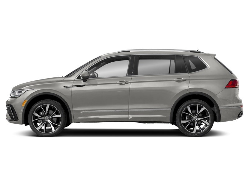 2024 Volkswagen Tiguan Highline R-Line 4MOTION Pyrite Silver Metallic  Shot 22